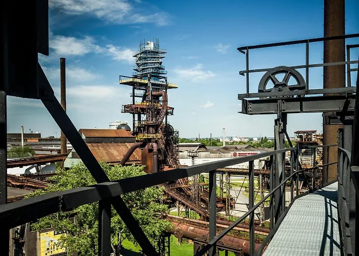 Vp1 فندق اوسترافا